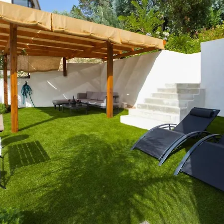 Modern Super-cannes Heated Pool, Parking, Clim, 7 Min To Cannes 别墅